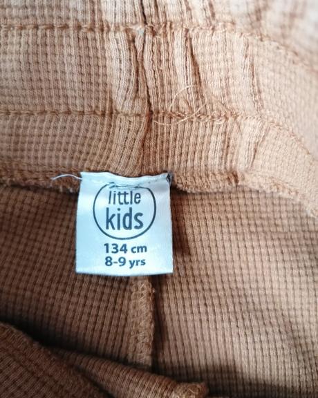 Dvoje tepláky, h&m,134