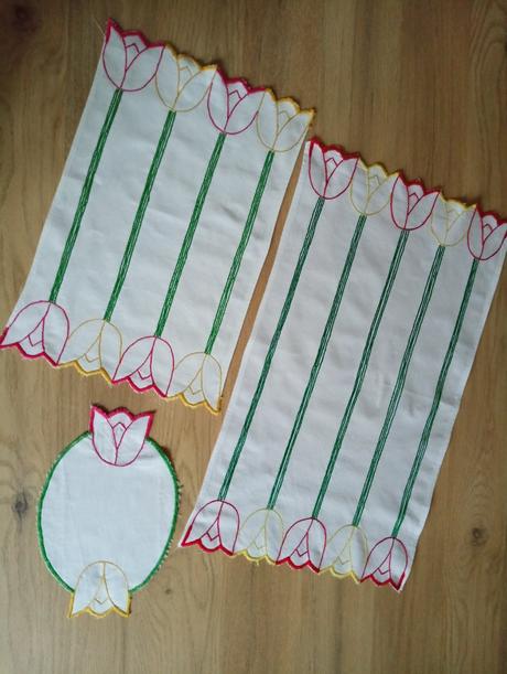 Jarné dečky, obrusy - cena spolu, 