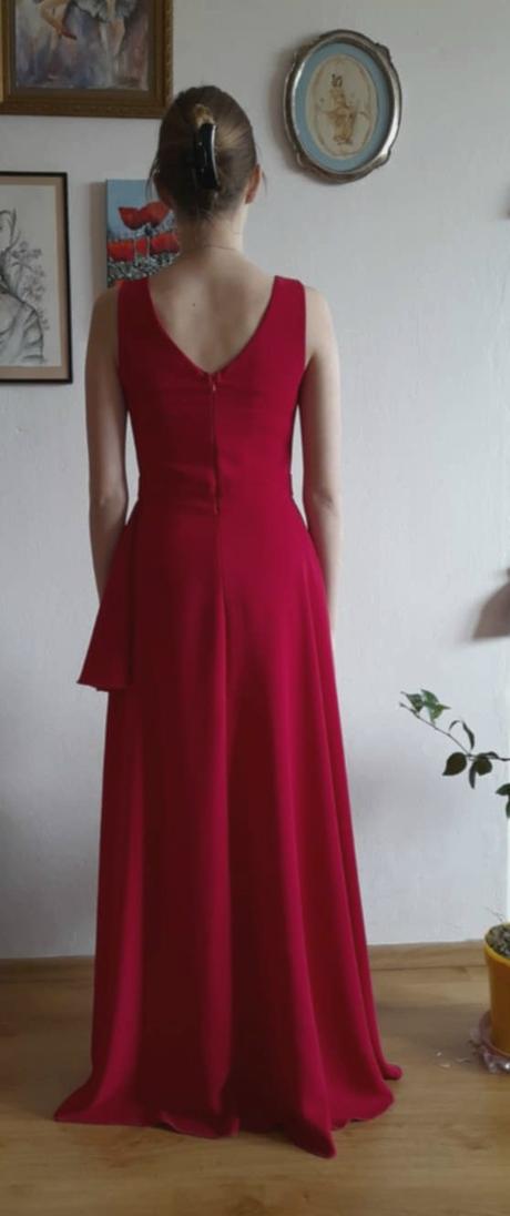 Dámske spoločenské šaty, s