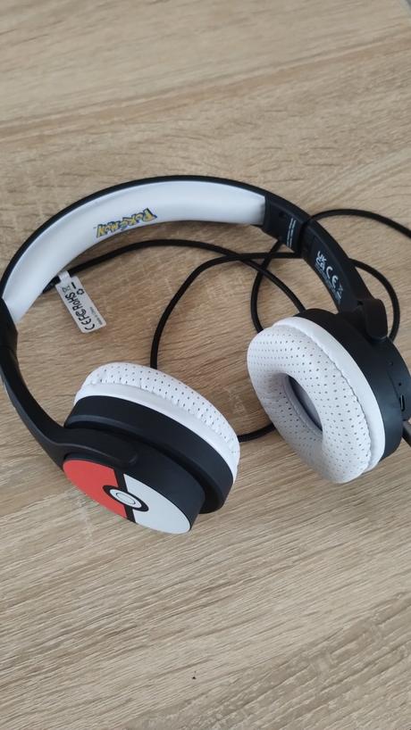 Slúchadlá pokémon, 