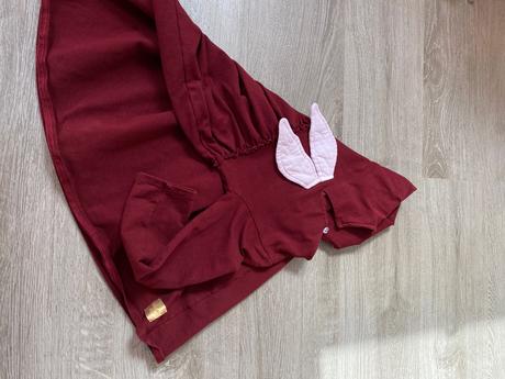 Saty s kridlami, 134