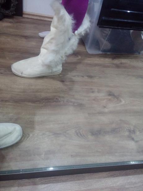 Holywoodky atmosphere, atmosphere,39