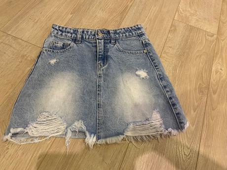 Riflová  suknička, 140