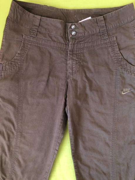 Damske kratasy, nike,40