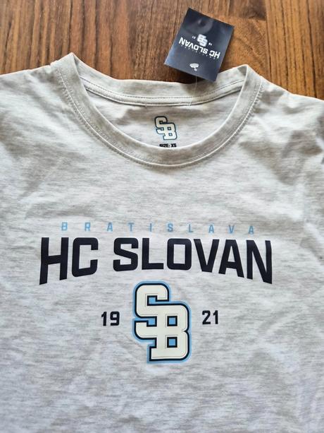 Nové tričko slovan s visačkou, 158