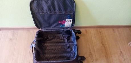 Cestovný kufor - prenajmem, 