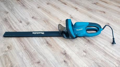 Nožnice na živý plot makita, 