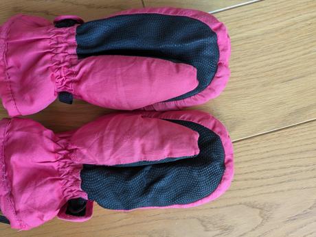 Rukavice na sneh, lupilu,104