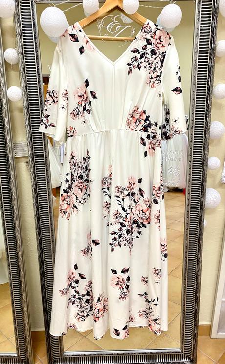 Dámske šaty s kvetinovým vzorom, l