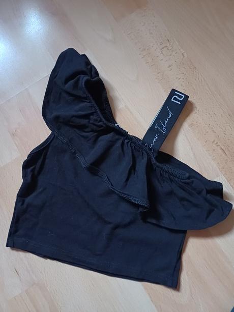 Štýlový crop top, river island,128