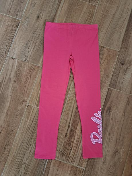 Dievčenské legíny, 122