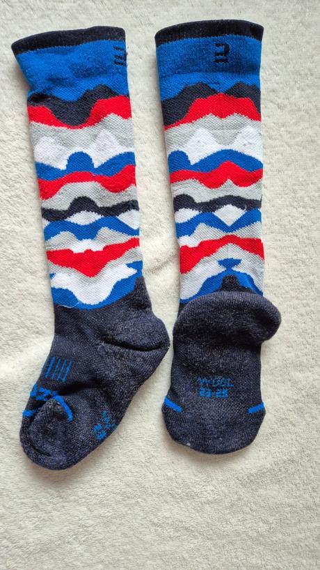 3x podkolienky 23-26, 23