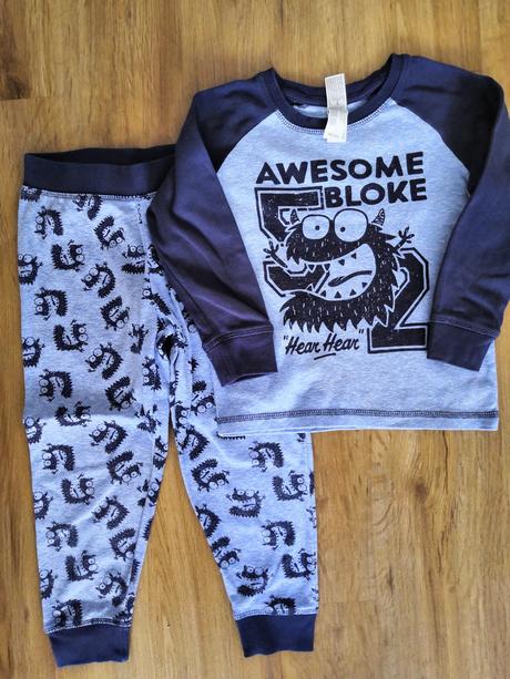 Pyzamko, palomino,98