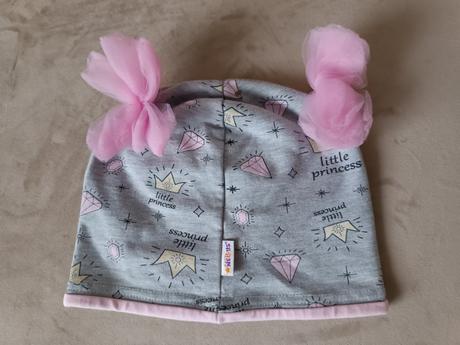 Súprava čiapka a nákrčník, 104