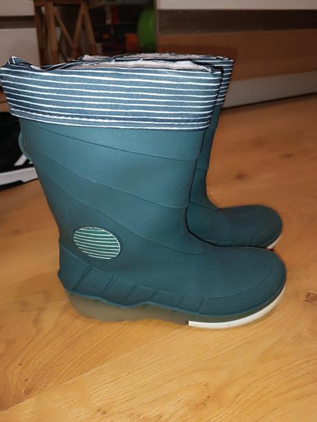 Blikajúce gumáky, 30