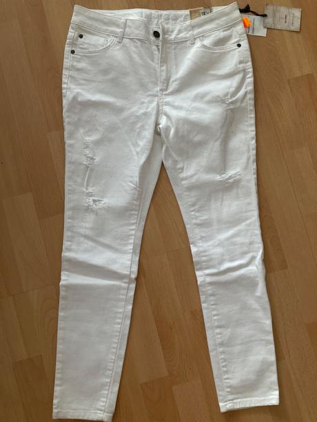 Slim short biele rifle, marks & spencer,40