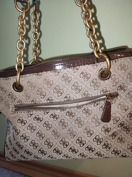 Guess nádherná kabelka, guess