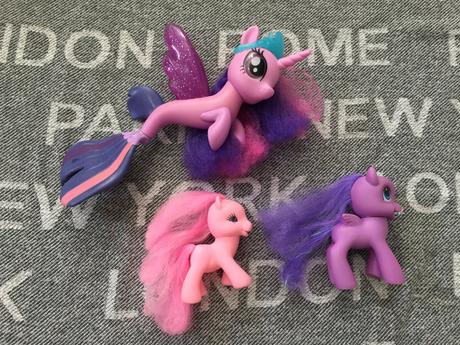 Ponny 3x,
