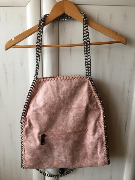 Ružová kabelka, 