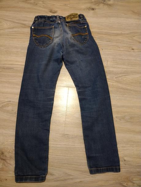 Tenšie elastické rifle, review,122