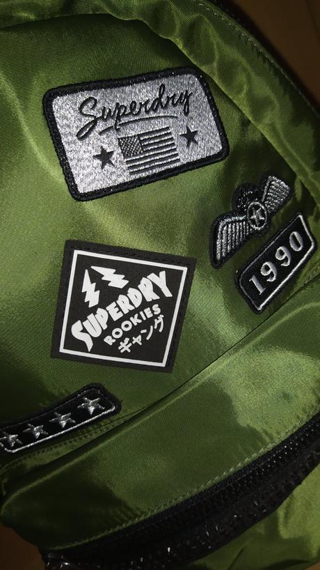 Ruksak superdry,