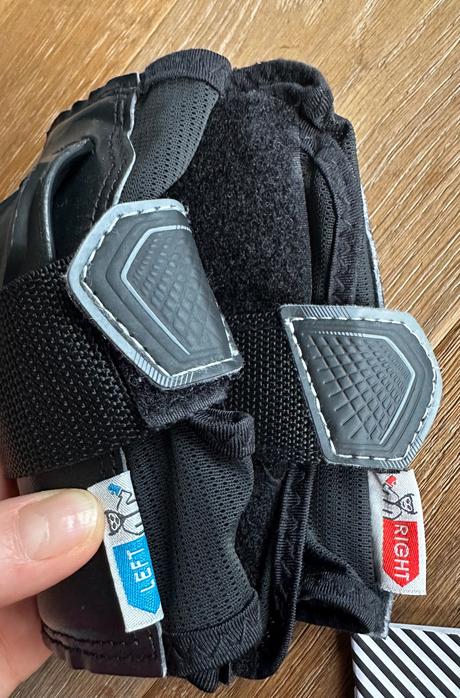 Chrániče zápästia m fit500,