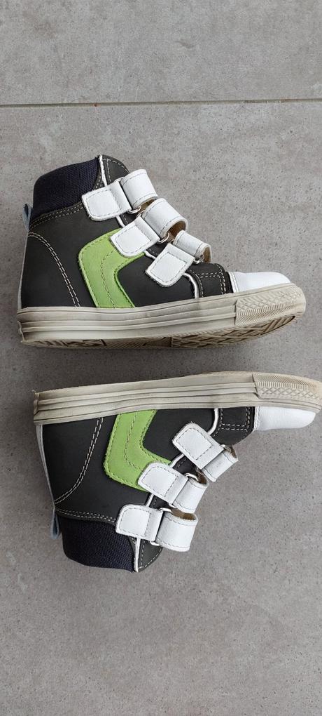 Koženné topánky, 28