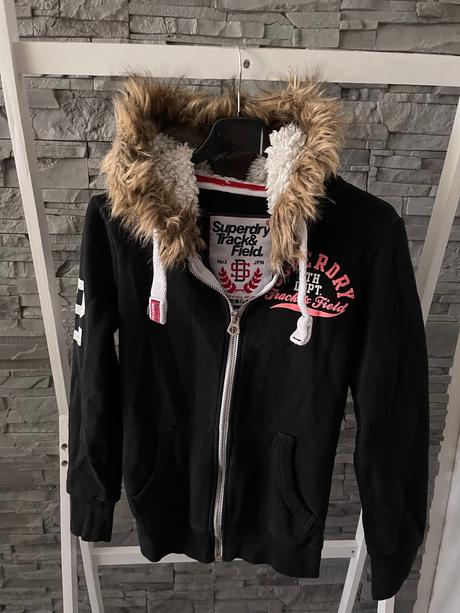 Superdry v.s, nosena mikinka na zimne obdobie, superdry,s