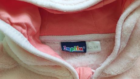 Marhulova mikina, lupilu,62