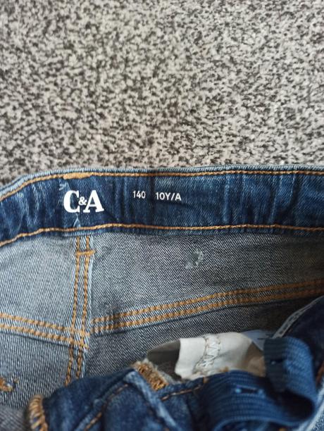 Kraťasy, c&a,140
