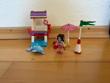 Lego friends - emma a veza pobreznej hliadky,