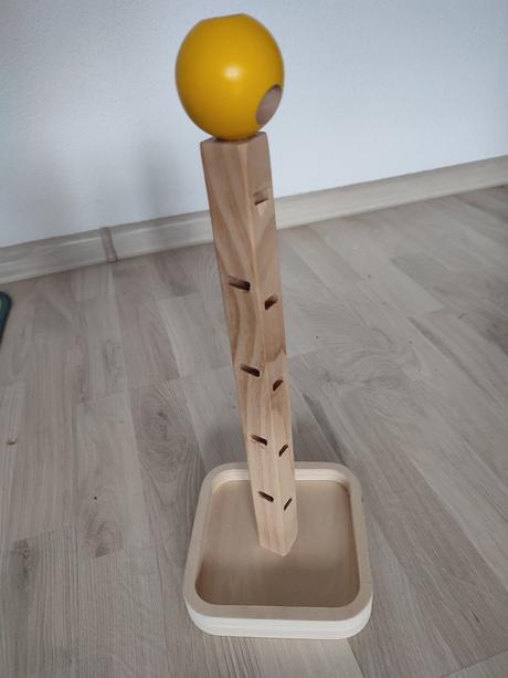 Motioricka hračka - drevená zvonkohra, 