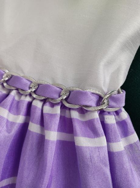 Dievčenské slávnostné šaty, 128