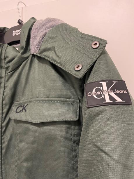 Ck zimná predĺžená vetrovka, calvin klein,158 / 164 / 170 / 176