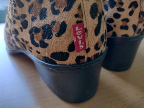 Členkové kožené topánky zn. levis, veľkosť 38., levis,38