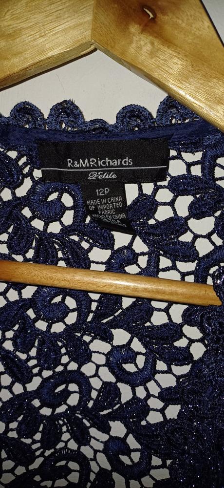 Spoločenské šaty, l