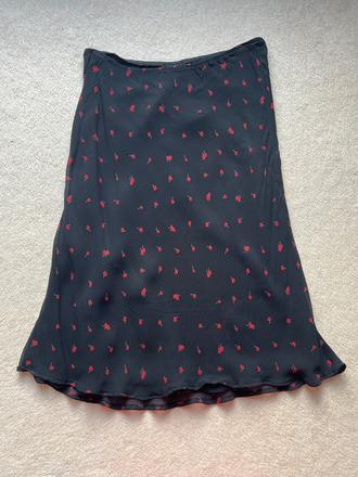 Sukňa dámska s ružičkami, s