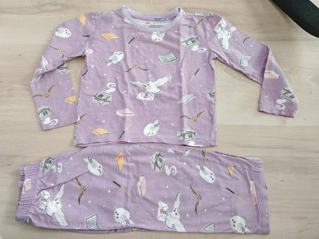 Pyžamko harry potter 104/110, písaná vel je 110, 110