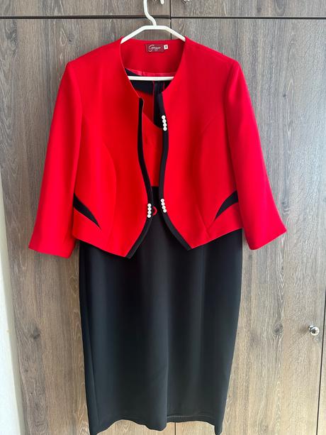 Dámske šaty s kabátikom, 48