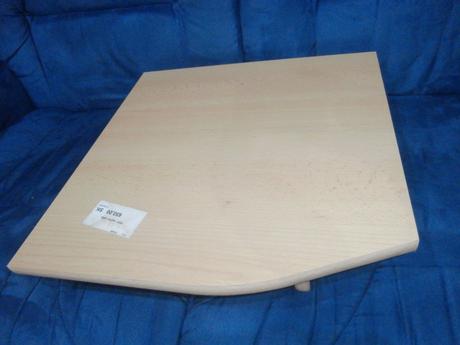 Nepoužívaný podstavec pod monitor buk,