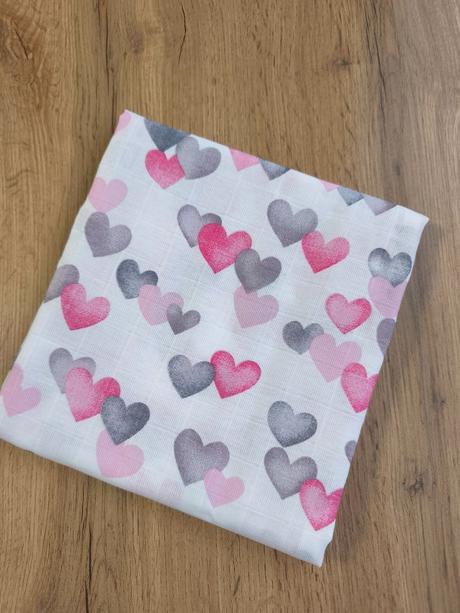 Bavlnená plienka ružové srdiečka, 