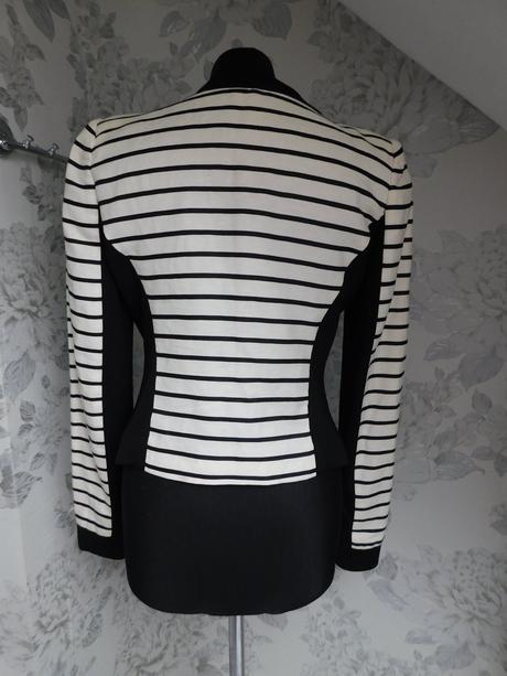 Luxusny lanovy blejzer, pinko,38