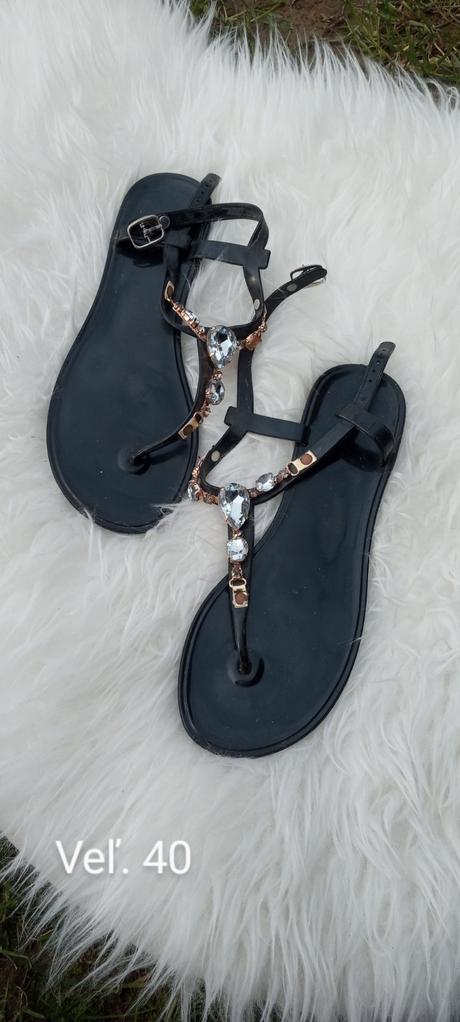 Sandále, 40