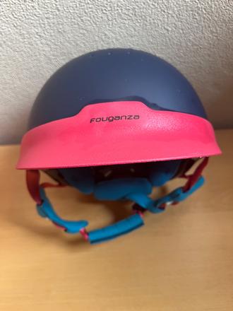 Predam prilbu na konika, m