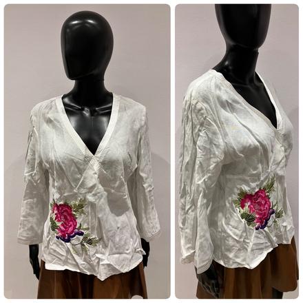 Dámska košeľa s vyšívanými kvetmi (l), l