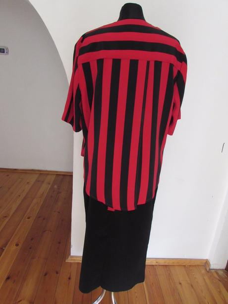 Letný  elegantný kostým, 38