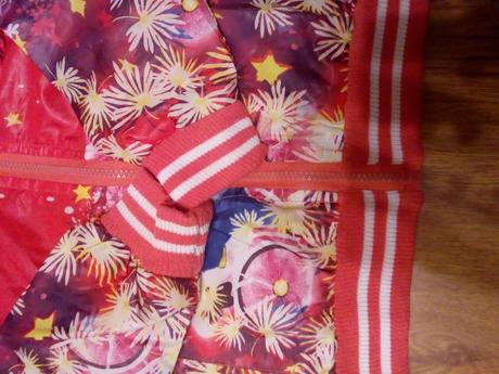 Dievčenská  bunda, 104