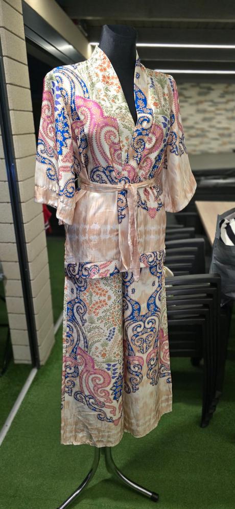Damsky elegantny set, m