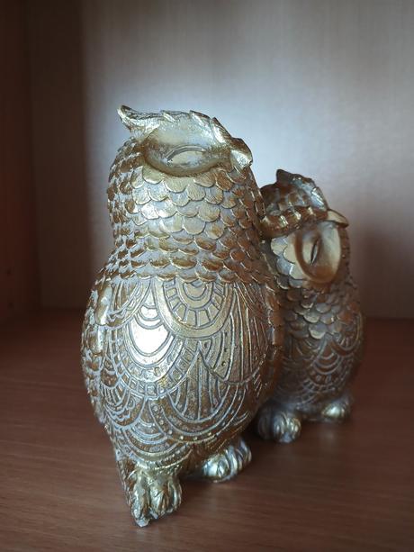 Keramická soška spojené sovičky 14 cm,