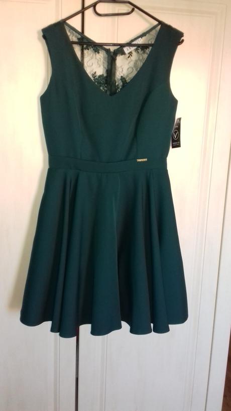 Slávnostné šaty, m